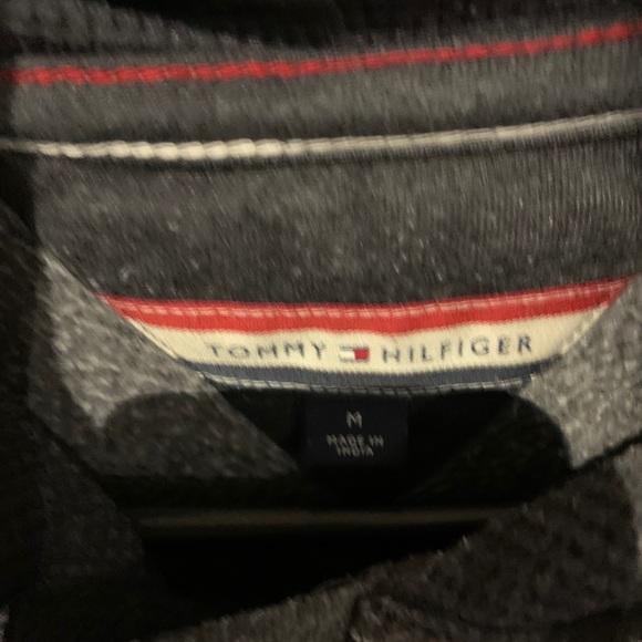 Tommy Hilfiger grey hoodie in perfect condition! - Picture 3 of 3